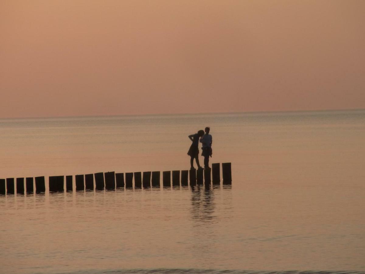 Fewo Himmel& Meer - Nur 300M Vom Meer Кюлунгсборн Экстерьер фото